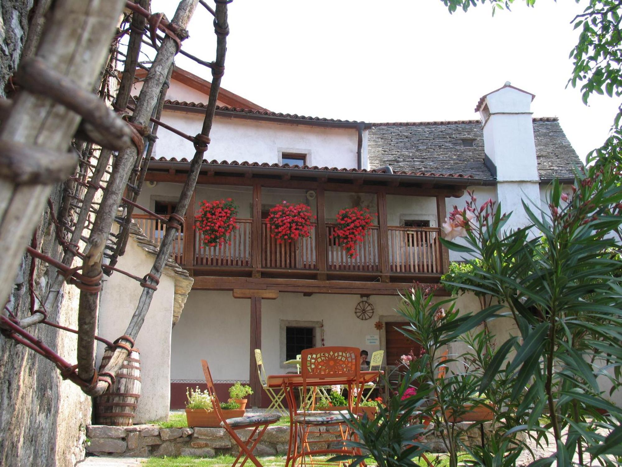 Pliskovica Youth Hostel Exterior foto